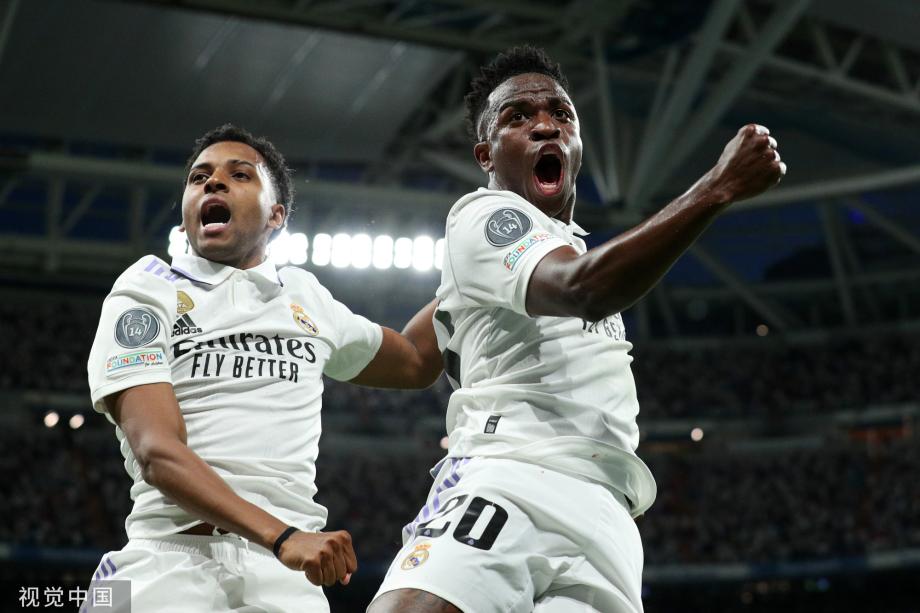 从正面冲击 从正面冲击